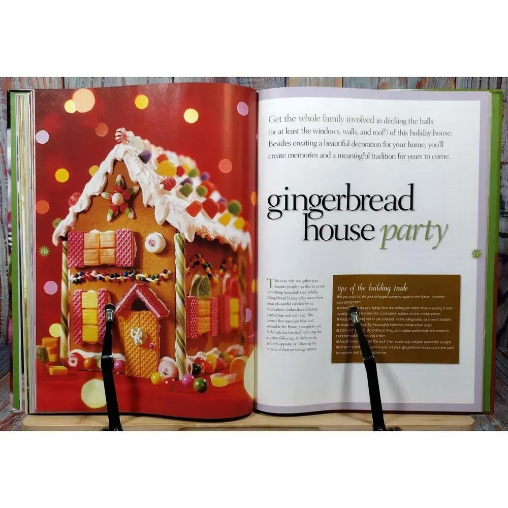 Celebrate the‎ Season 2002 Hardcover Book by Better Homes and Gardens